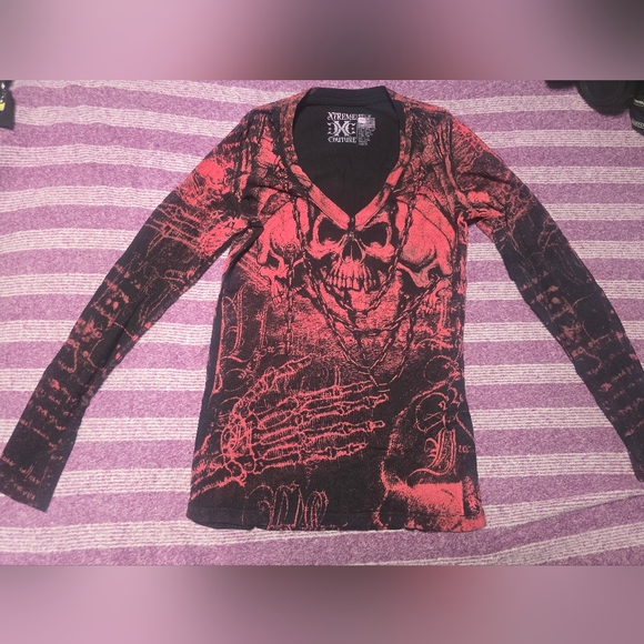 Affliction Red and Black Long Sleeve Graphic Tee - Picture 1 of 3